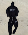 PF ESSENTIAL SWEATSUIT