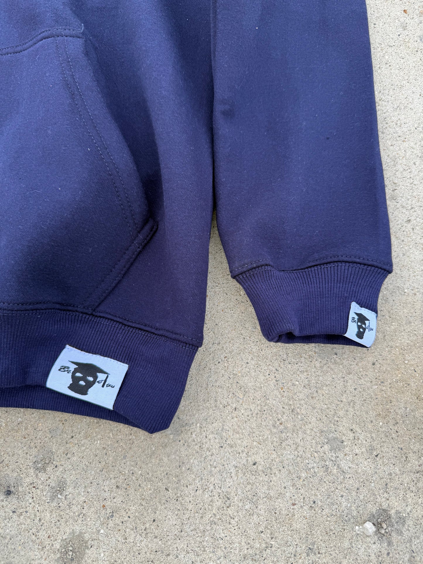 PF ESSENTIAL SWEATSUIT