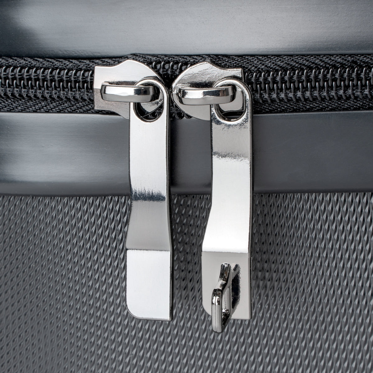 I HEART NY TRAVEL SUITCASE