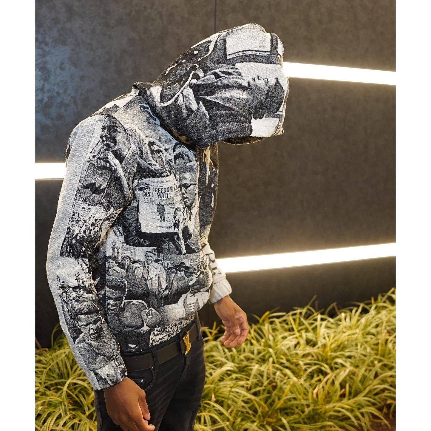 FREEDOM KNITTED GARMENT