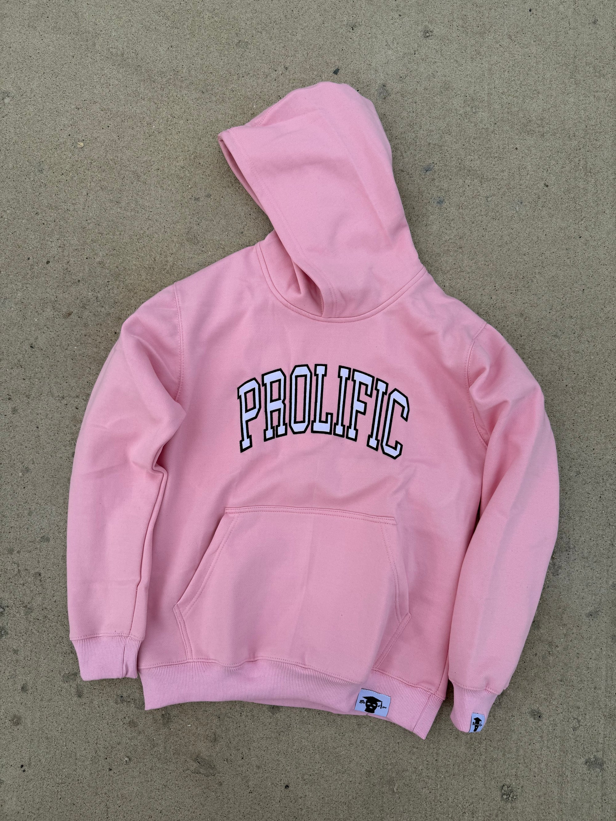 PF ESSENTIAL SWEATSUIT