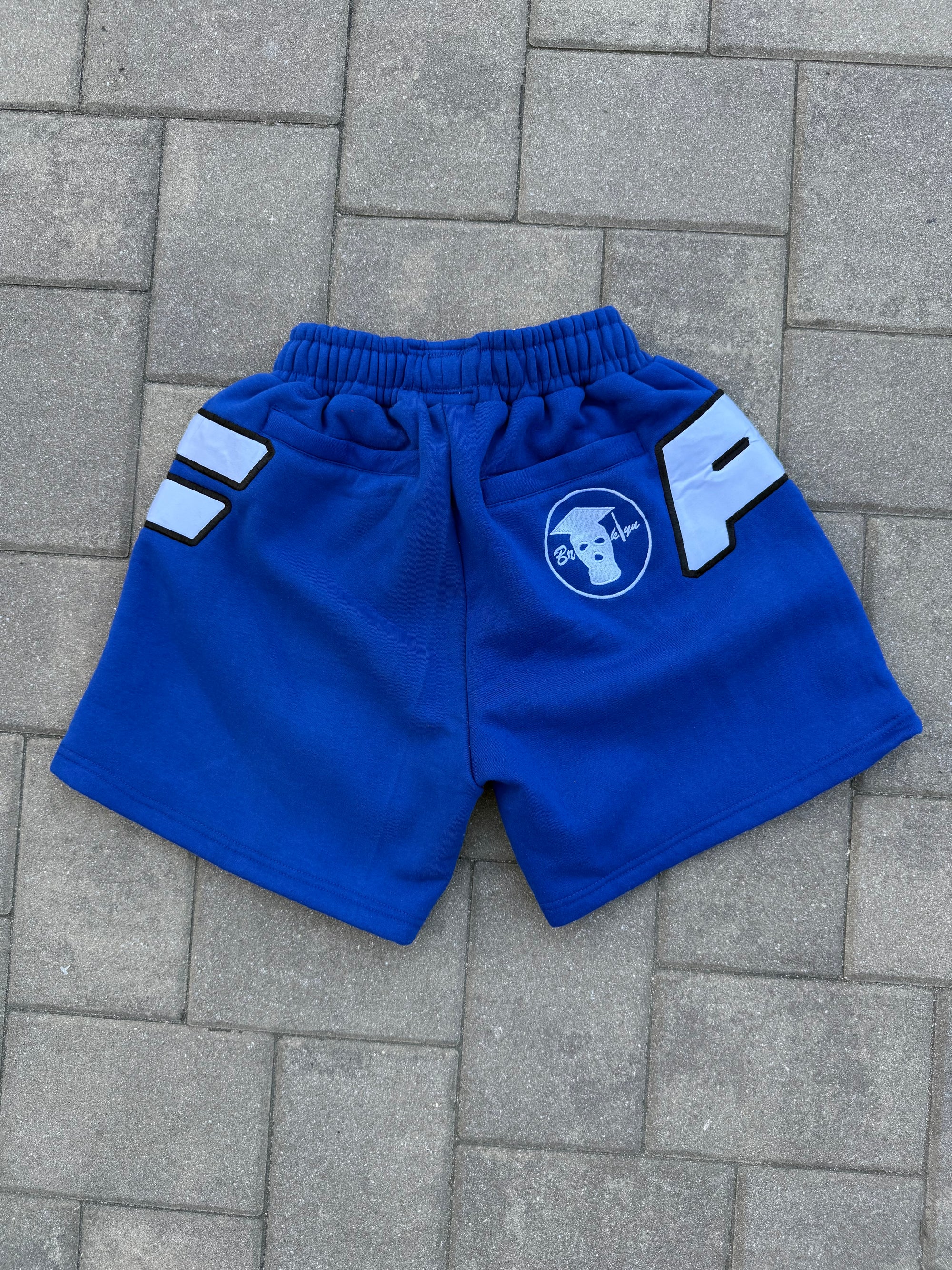 PROLIFIC STATEMENT SHORTS