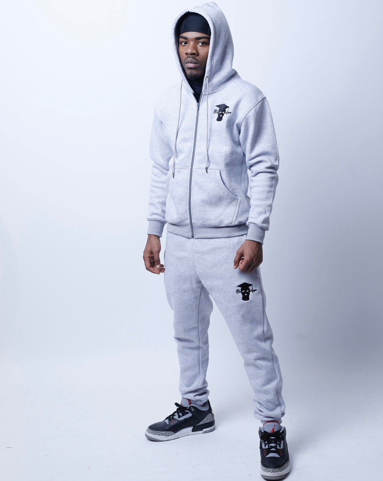 GRADUATION ZIP UP SWEATSUIT