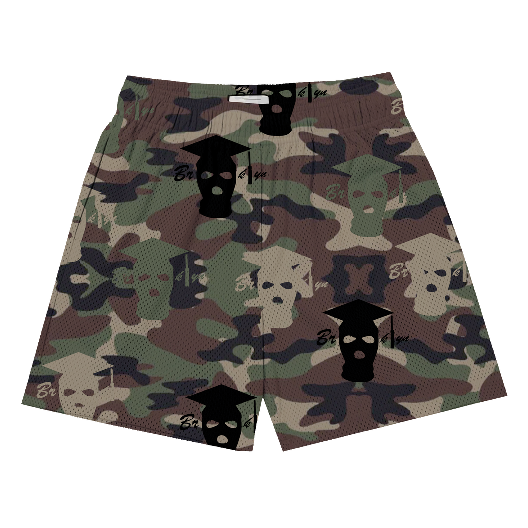 CAMO GRADUATION SHORT