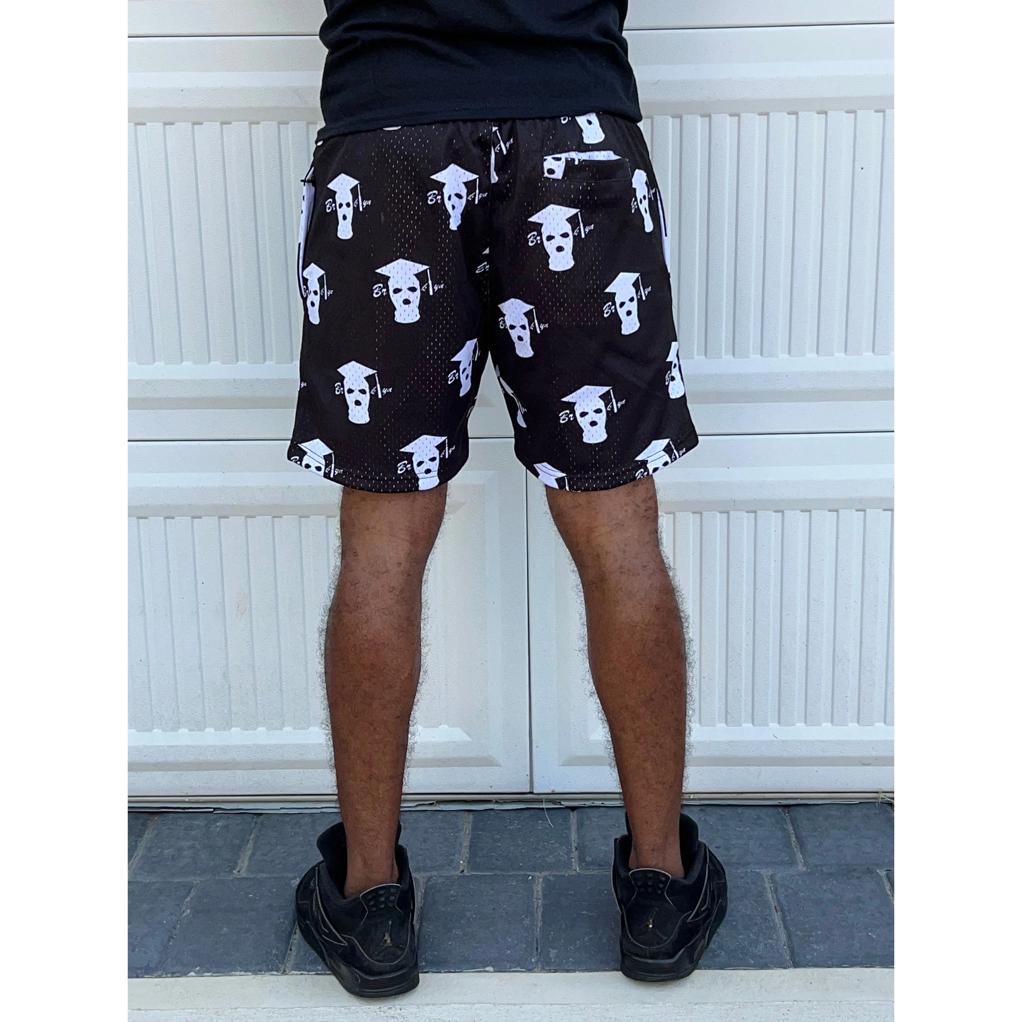 GRADUATION 360 SHORT